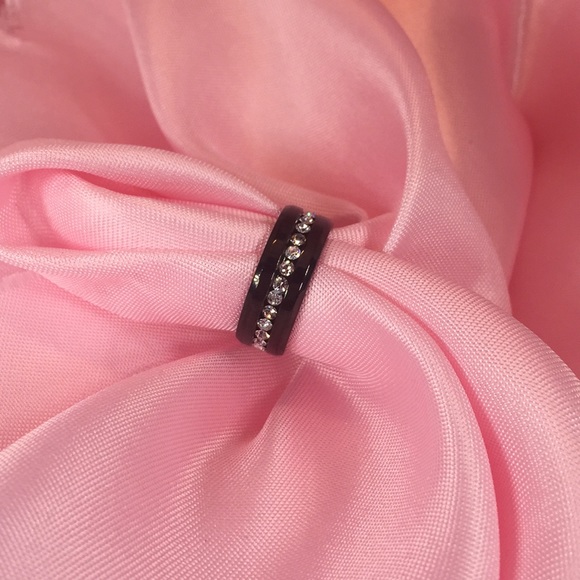 Black Titanium Band with A Row Crystals - Picture 3 of 3